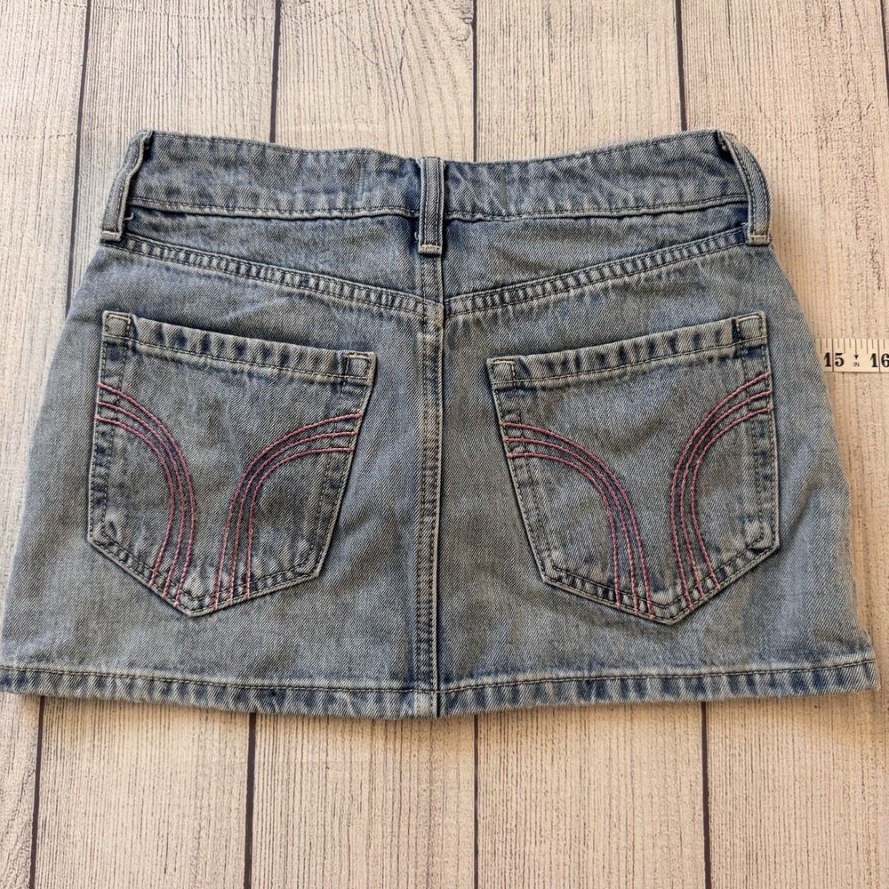 Hollister Y2K Denim Mini Skirt Women's W23 Blue Pink Stitch Built In Shorts